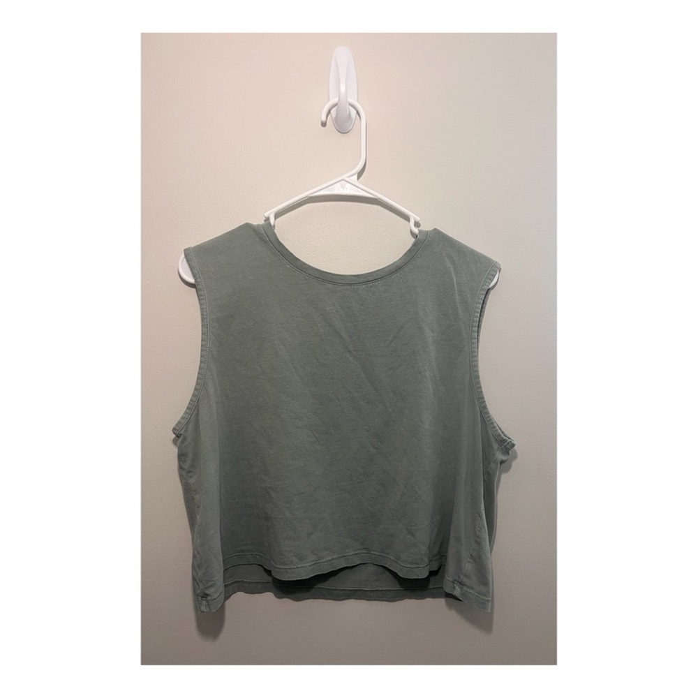 muscle tank
